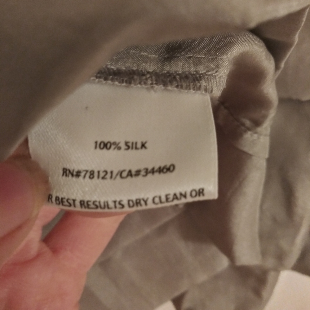 Eileen Fisher Silk Ruffle Sleeveless Blouse Medium - Picture 5 of 6